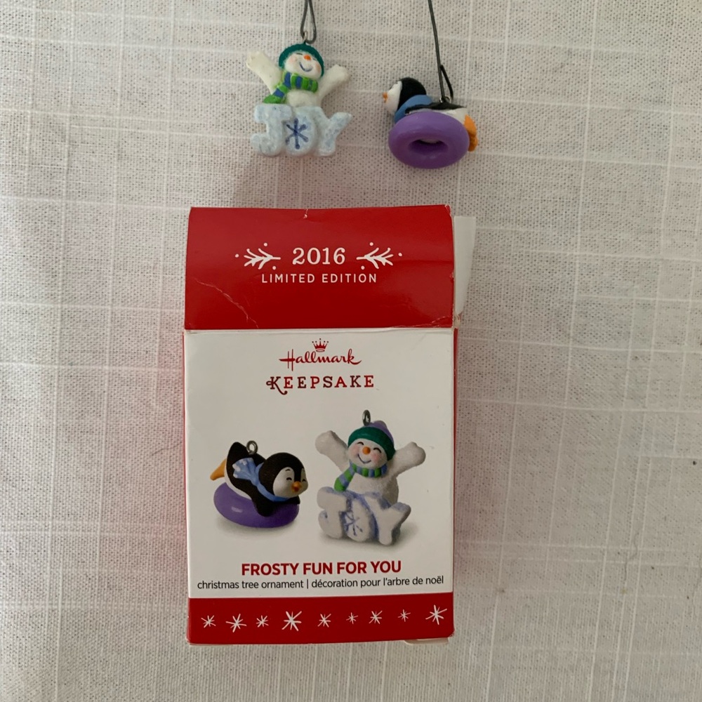 HALLMARK | Keepsake Ornaments | 2016 | Frosty Fun For You.